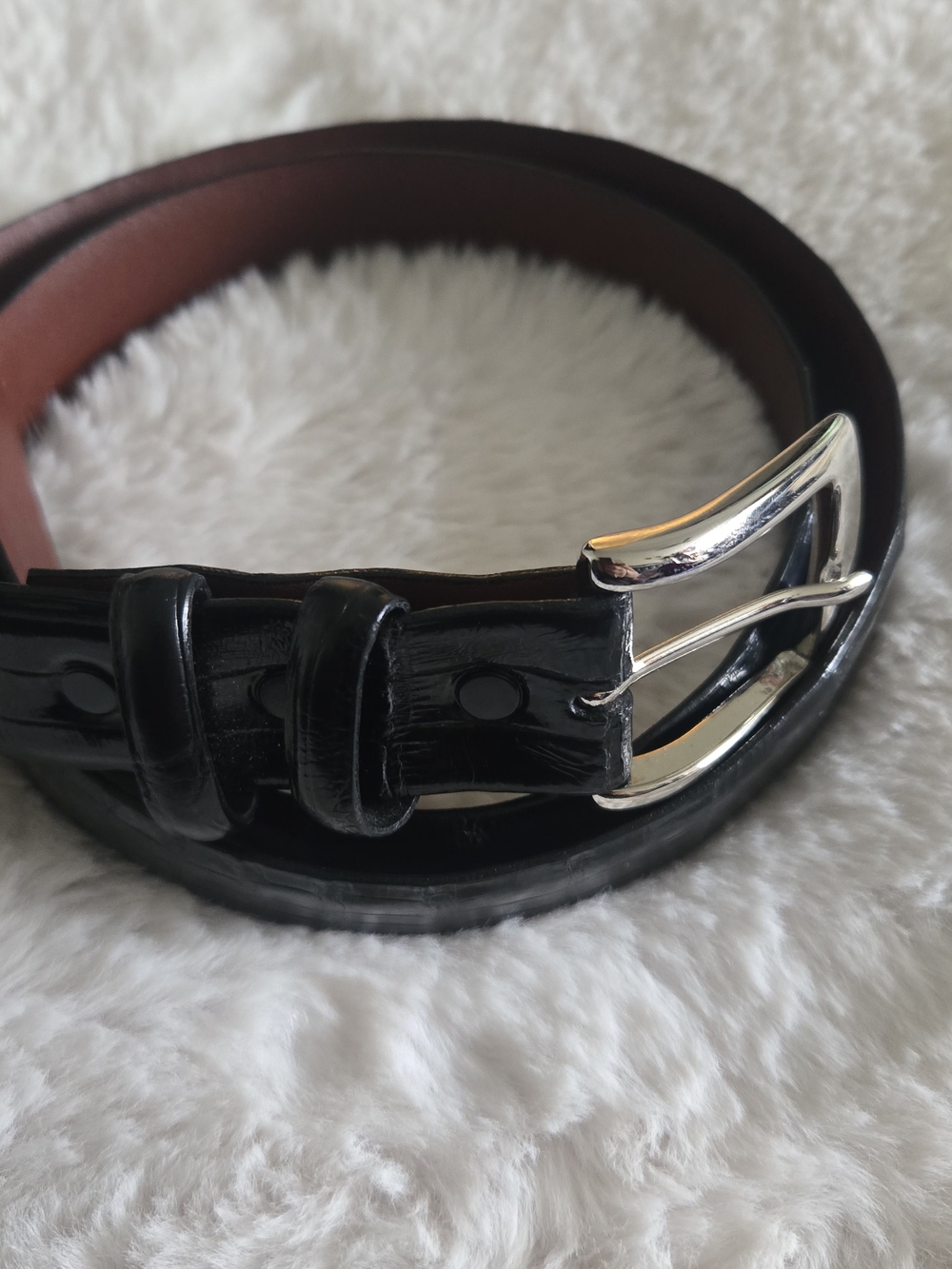Saks Fifth Avenue Black Leather Belt American Alligator-Tone Buckle
